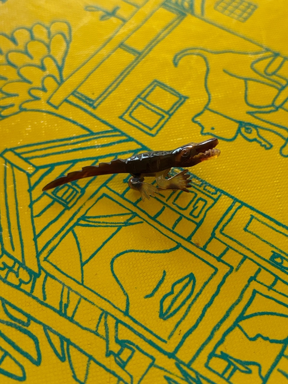 Vintage Gold and Brown Enamel Lizard Pin